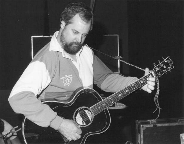 John Earl performing a Gibson soundcheck